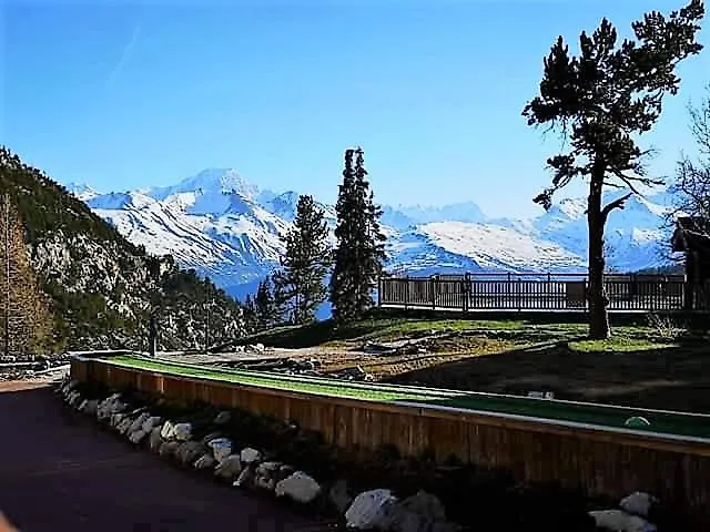 Appartement Montagne Spacieux, Piscine, Spa A Arc 1950 Les Arcs  Apartment